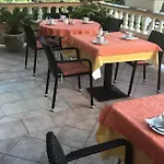 Sandra Rab Town