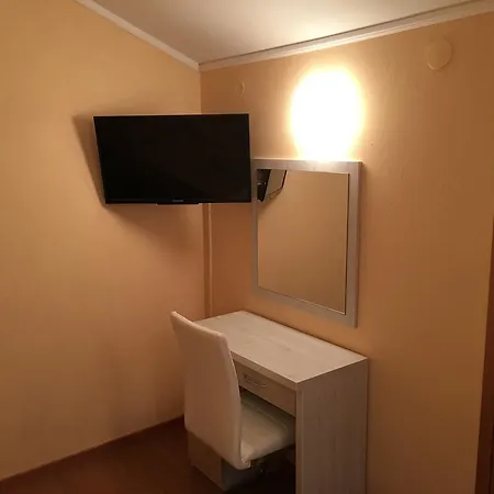 Sandra Gæstehus Rab Town